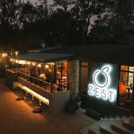 Lowveld Living Guesthouse Mbombela Екстериор снимка