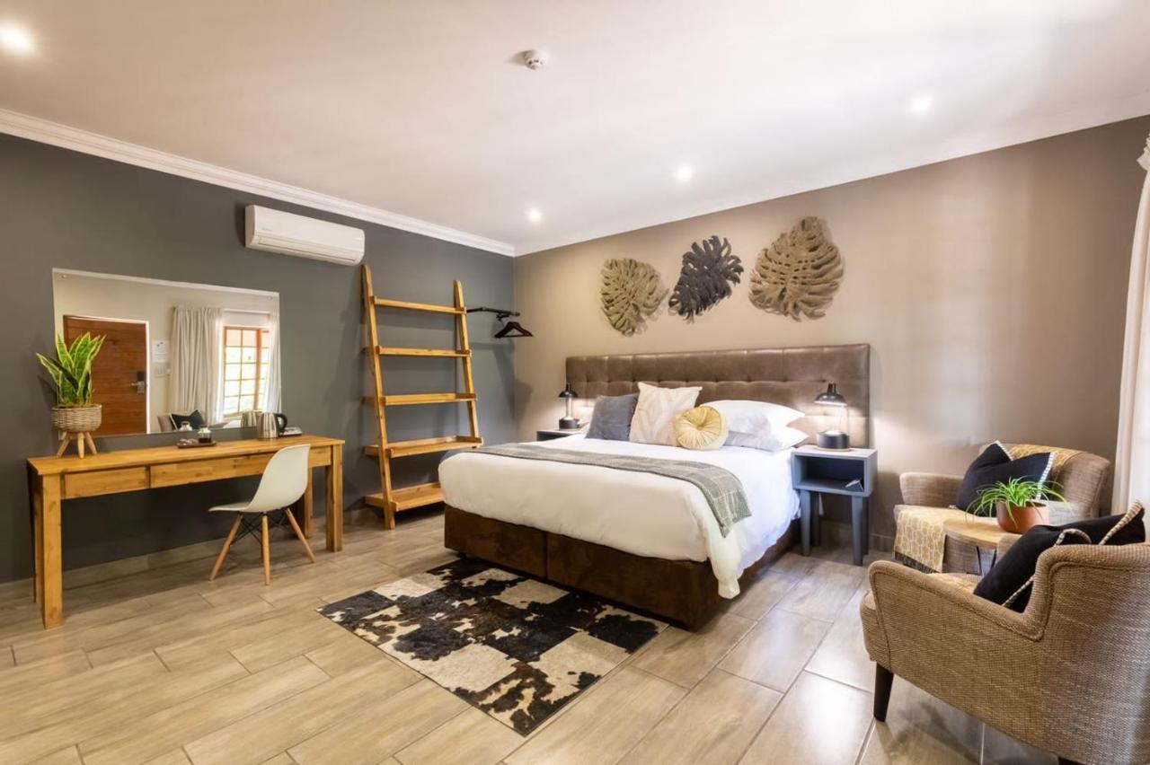 Lowveld Living Guesthouse Mbombela Екстериор снимка